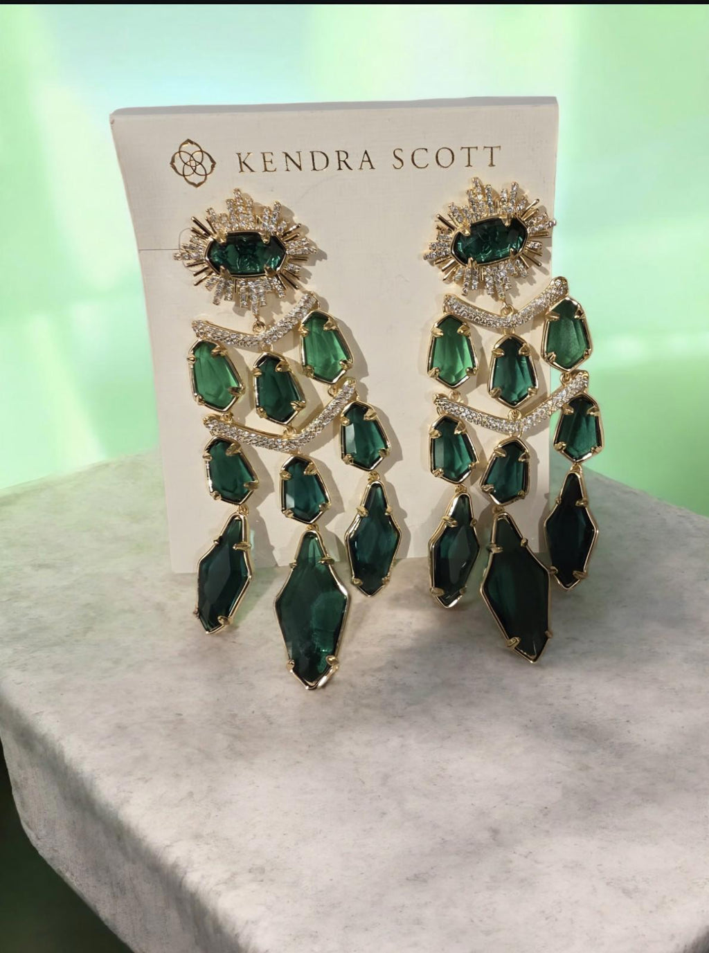 Kendra Scott Alexandria Tier Green Statement Drop Dangle Stud Gold Earrings NWT