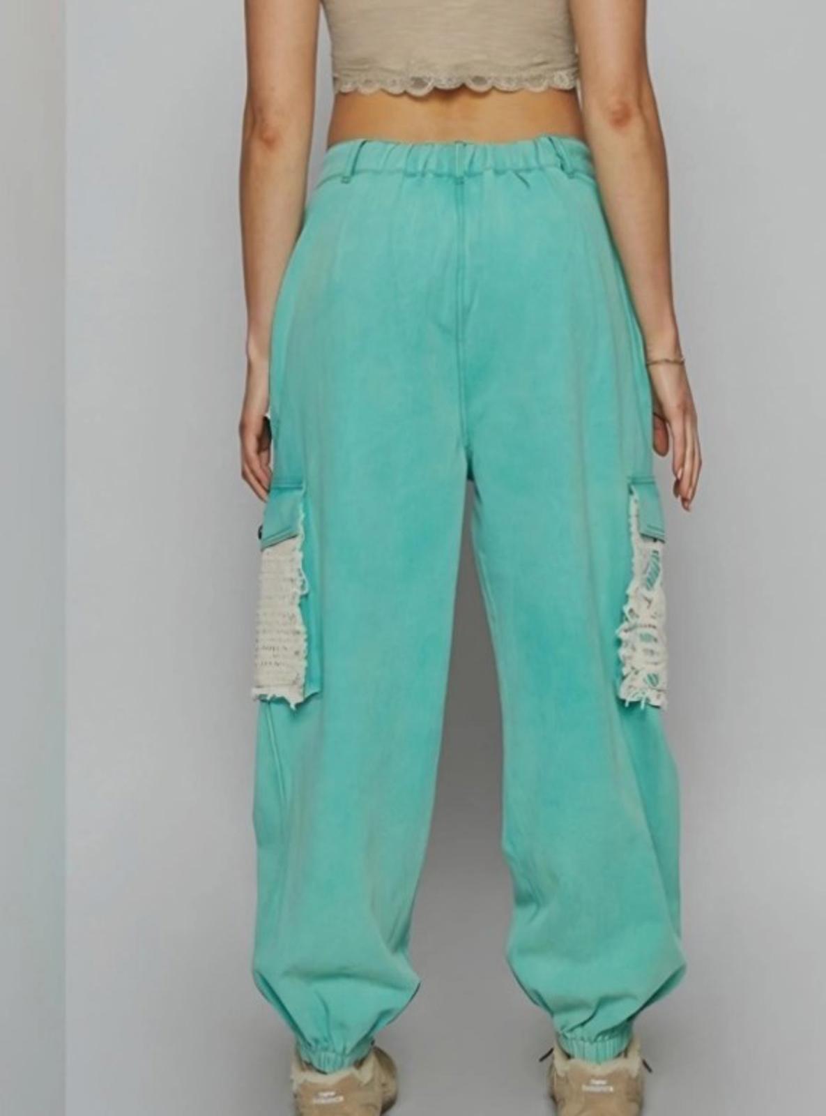 Pol Kalispell Distress Cargo Jean Jogger with Crochet Lace Several Colors Large