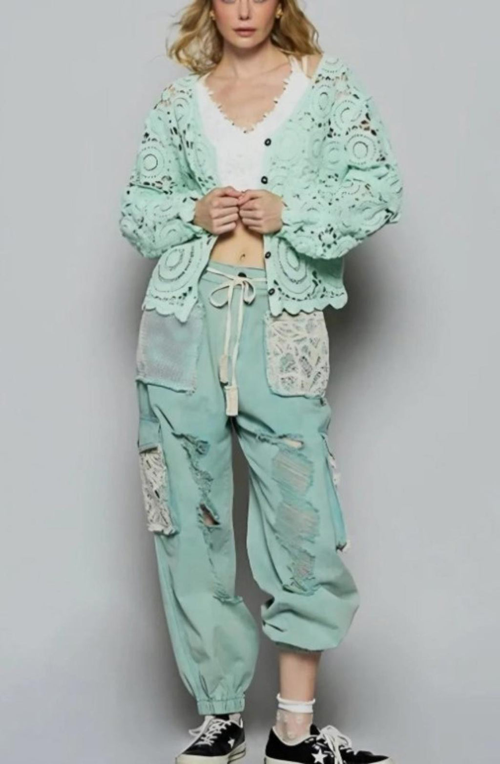 Pol Kalispell Distress Cargo Jean Jogger with Crochet Lace Several Colors Large