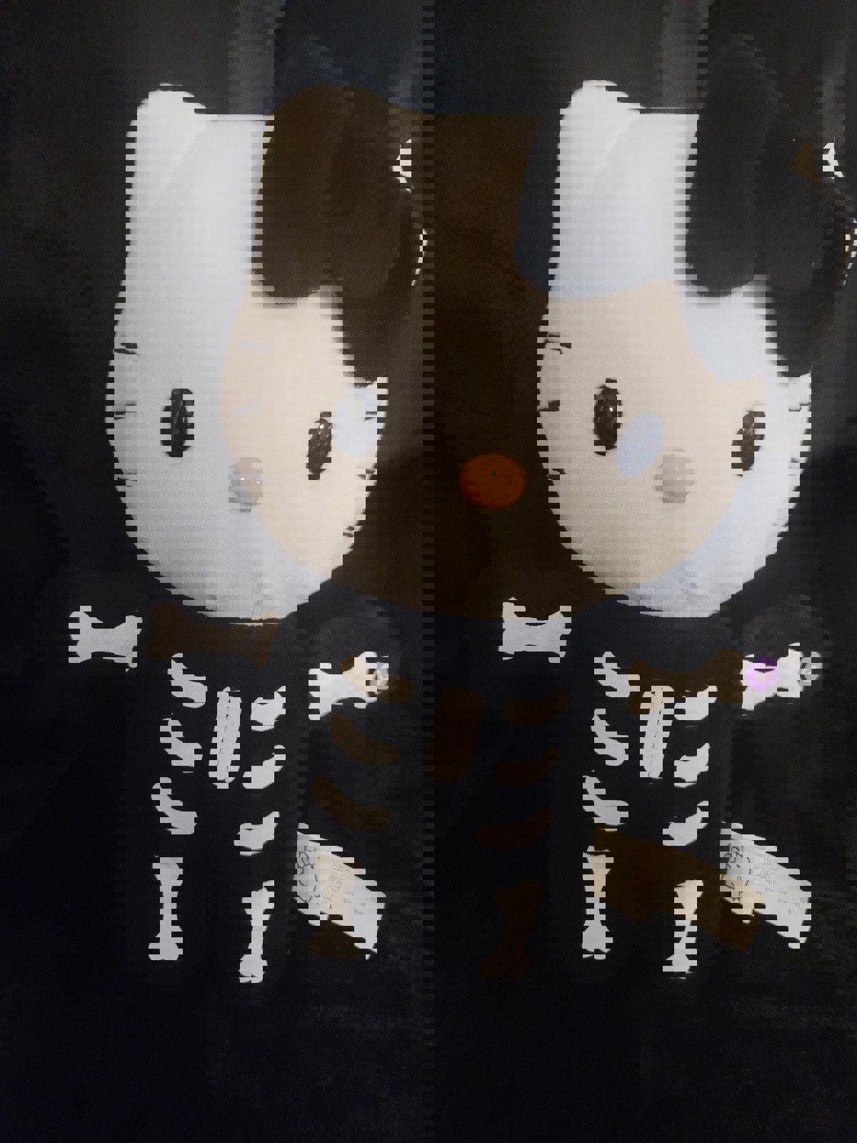 Hello Kitty halloween greeter