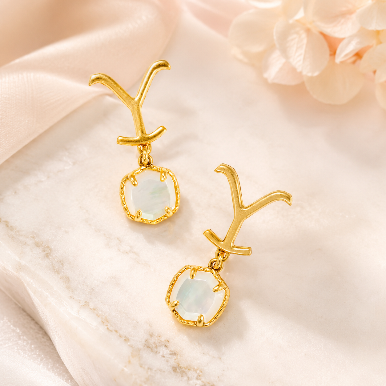 Yellow Rose by Kendra Scott x Yellowstone Dutton Drop Earring