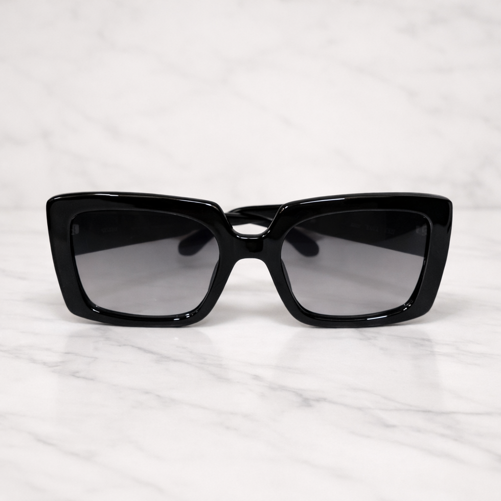 QUAY Sunglasses