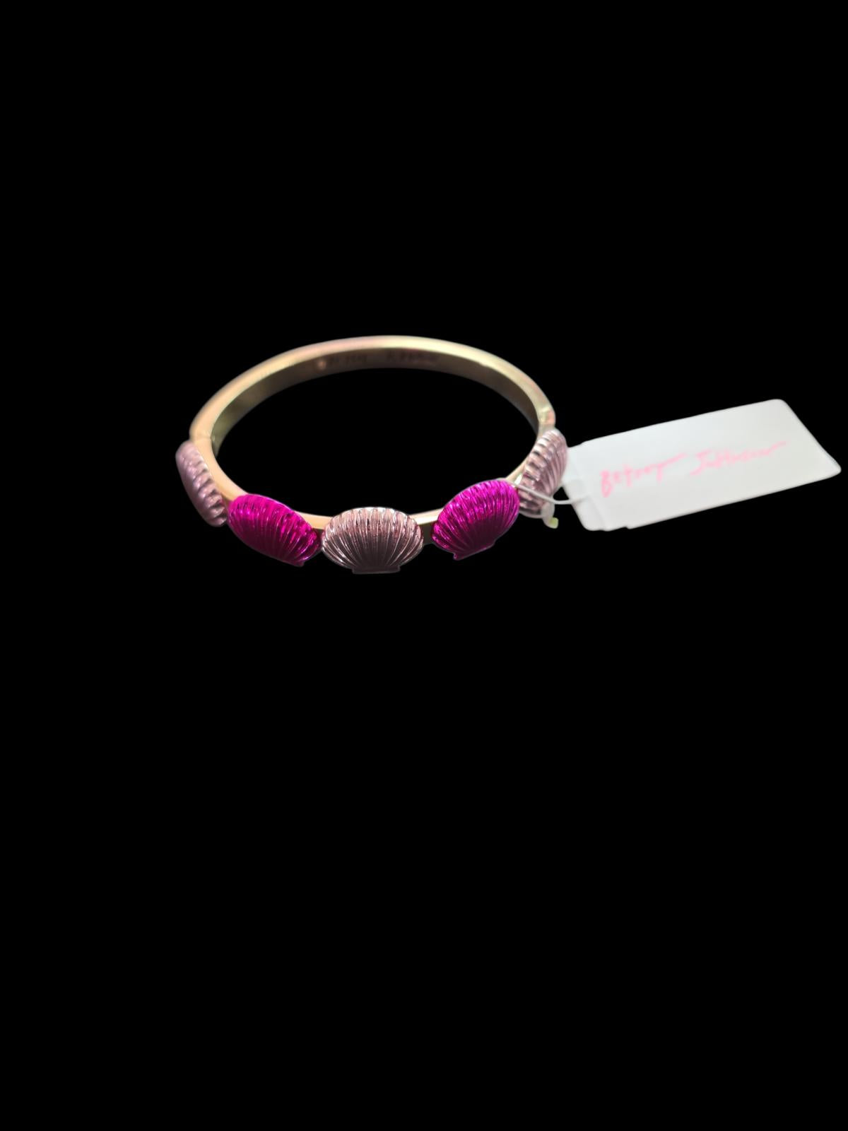 Betsey Johnson Sea Shell Bracelet