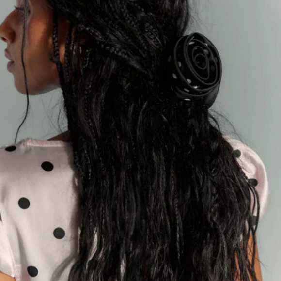 Free People Grand Gesture Floral Clip