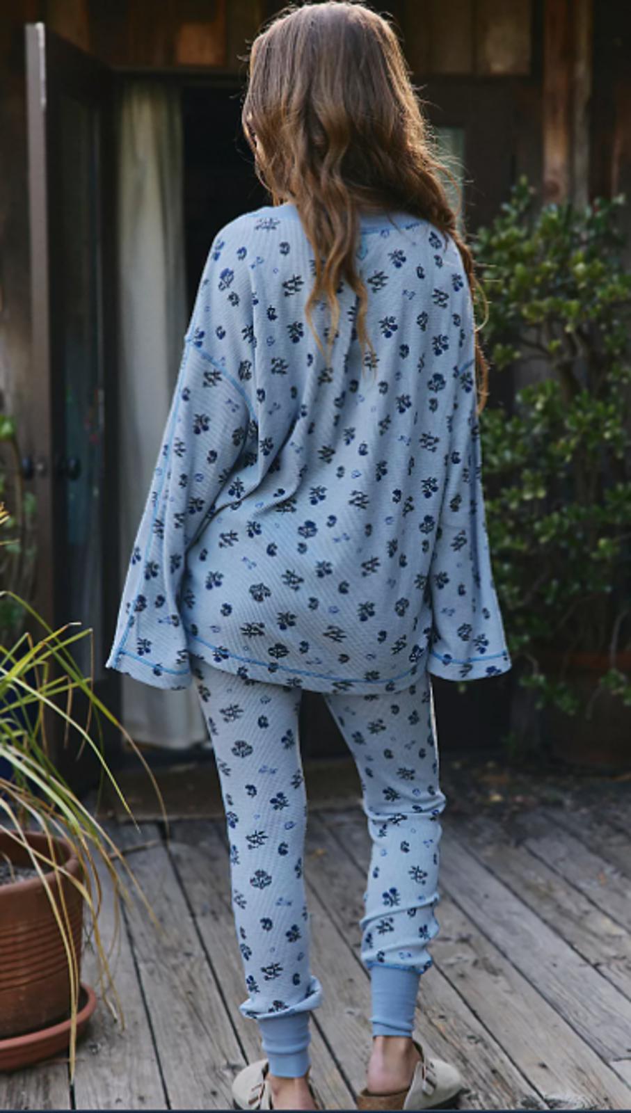Free People First Base Pullover Large