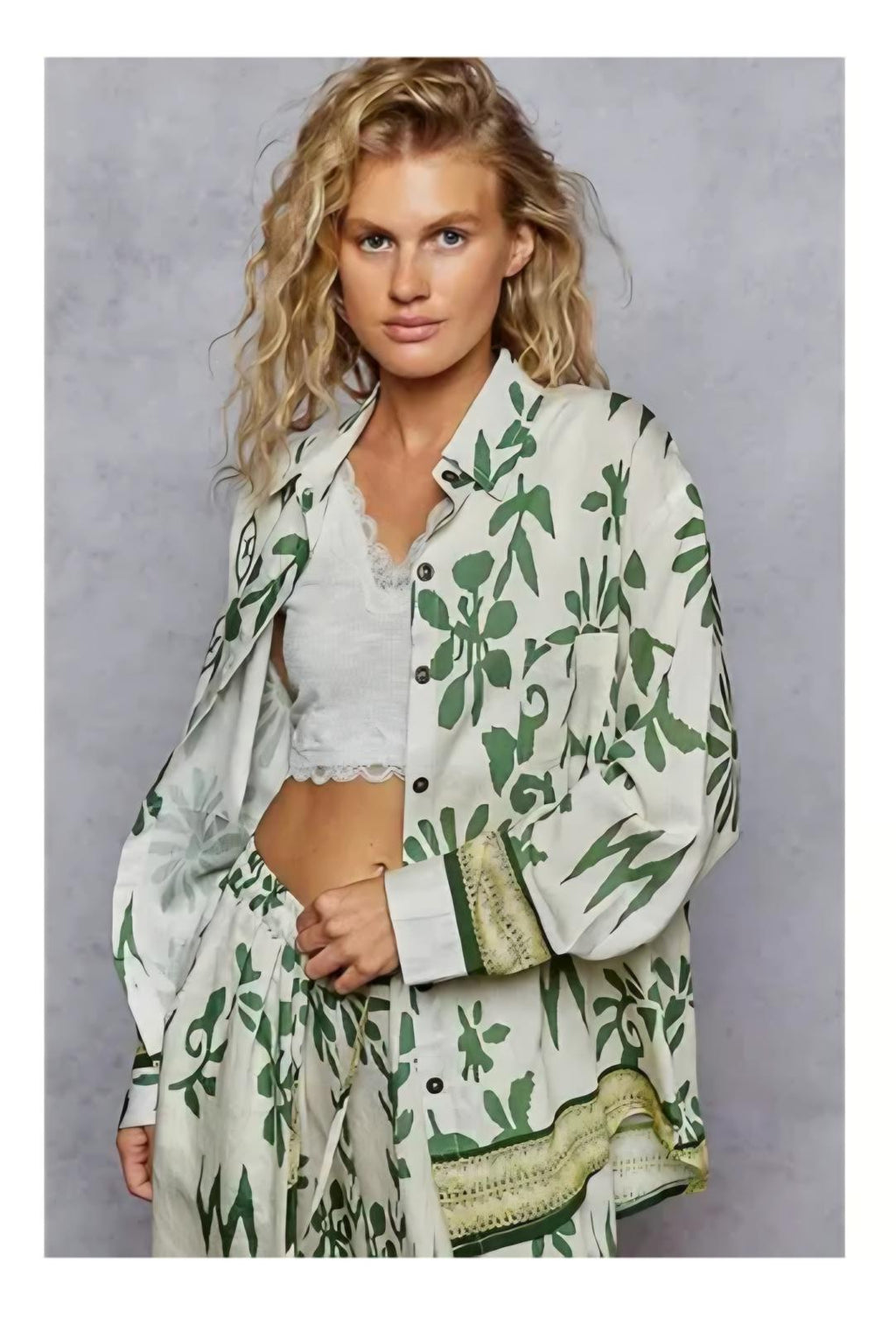 POL Button Down Floral Long Sleeve Shirt and Pant Set Size Small