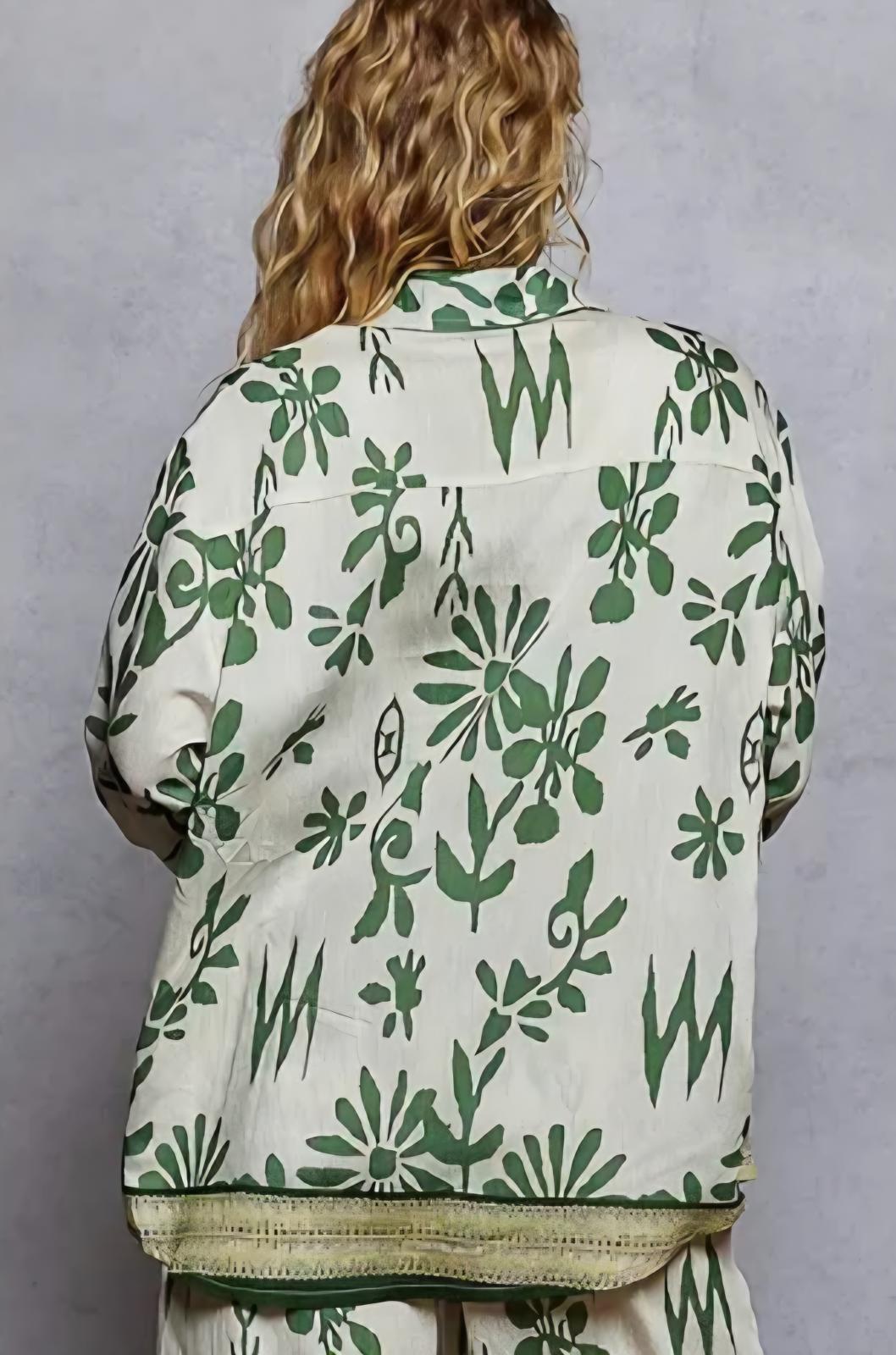 POL Button Down Floral Long Sleeve Shirt and Pant Set Size Small