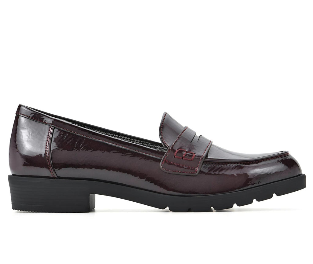 Cliffs By White Mountain Women's Gala  Block Heel Loafer Size 8