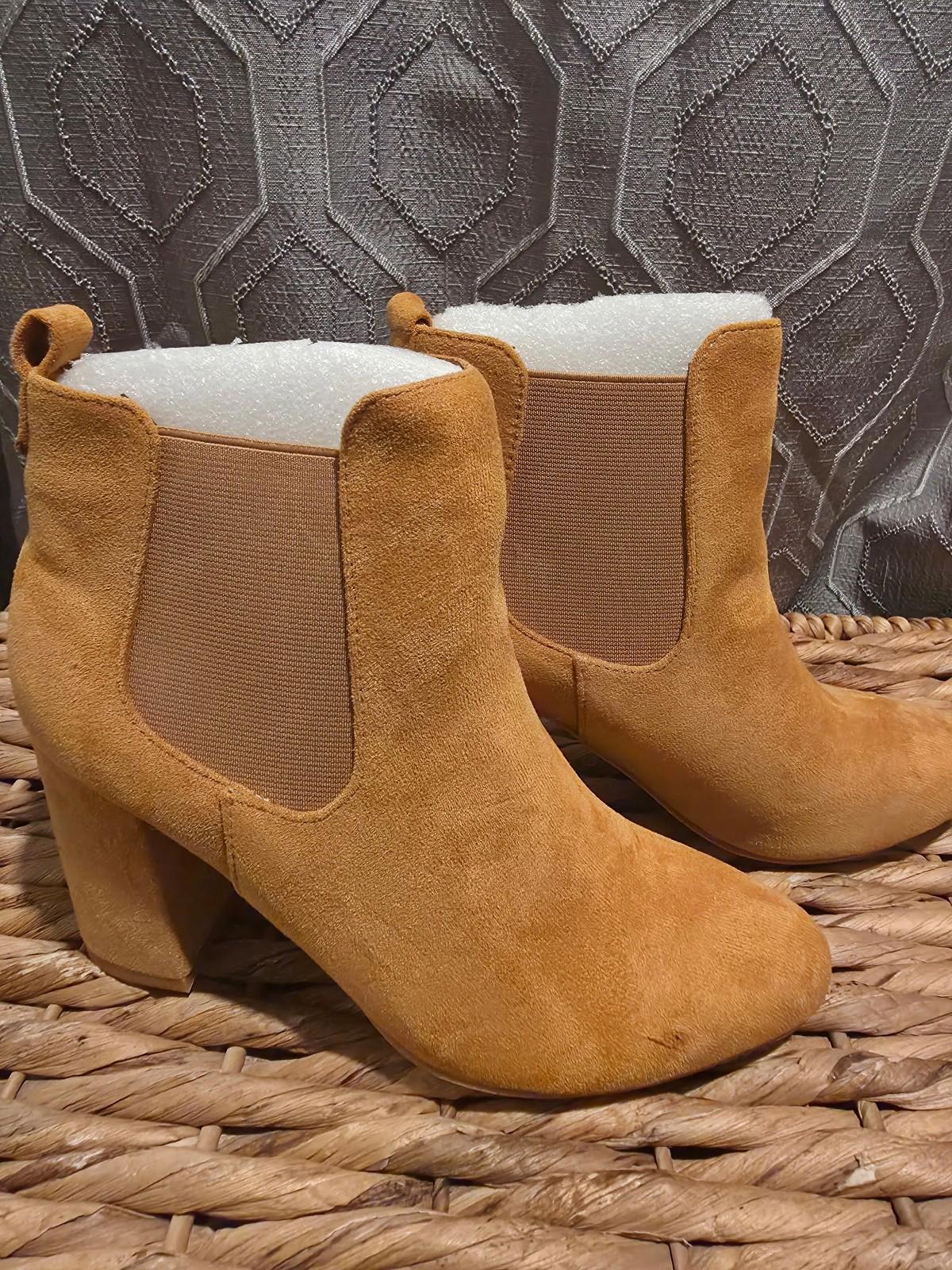 Allegra K Boots