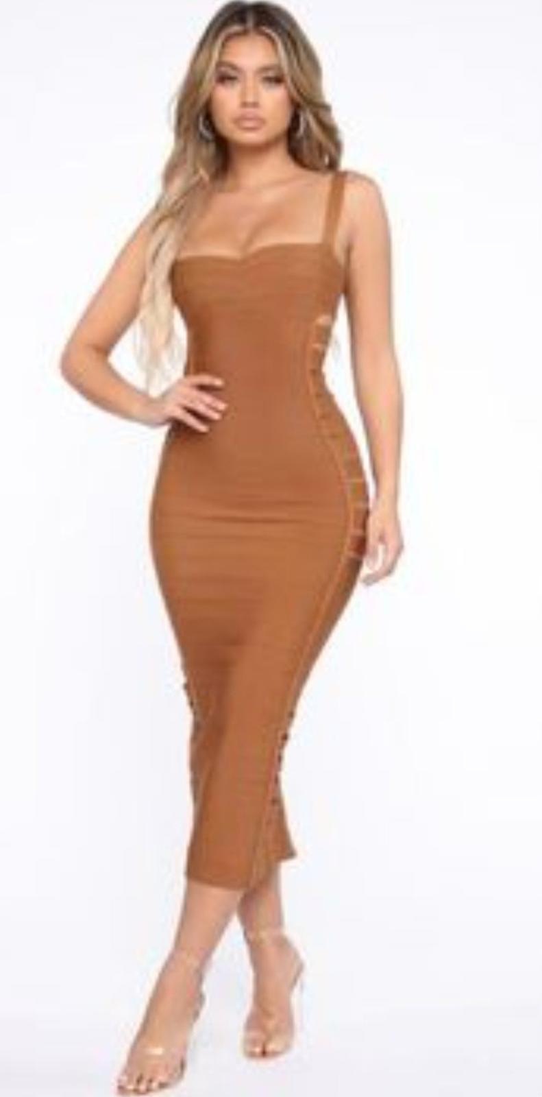 Fashion Nova Women's Long Fitted Bandage Bodycon Dress Size Large NWT