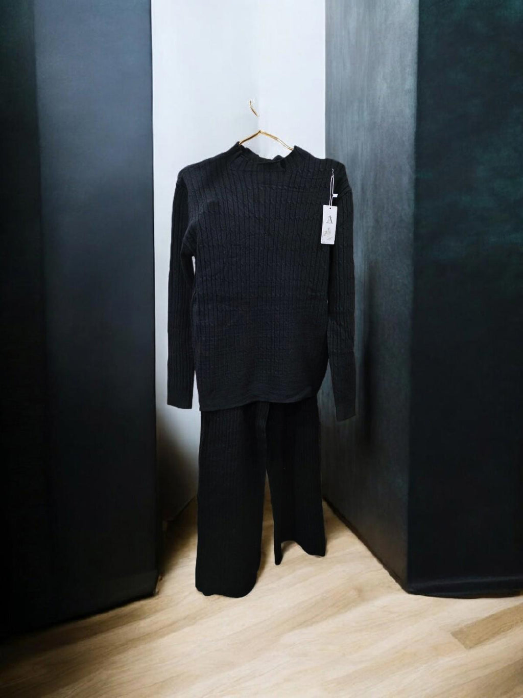 AZ 2 Piece Women's Set Size Large/Xl NWT Black White